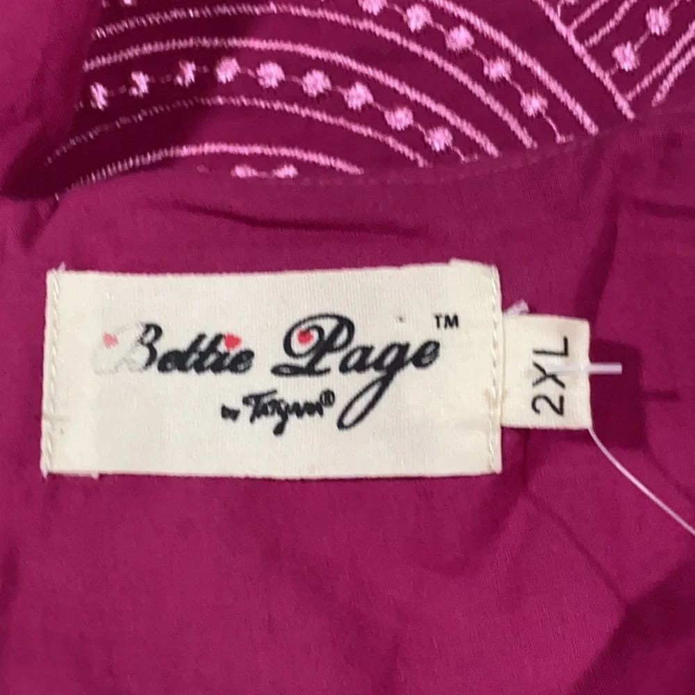 Bettie Page by Tatyana Pink Embroidered Circle Dress NWT - Picture 5 of 8